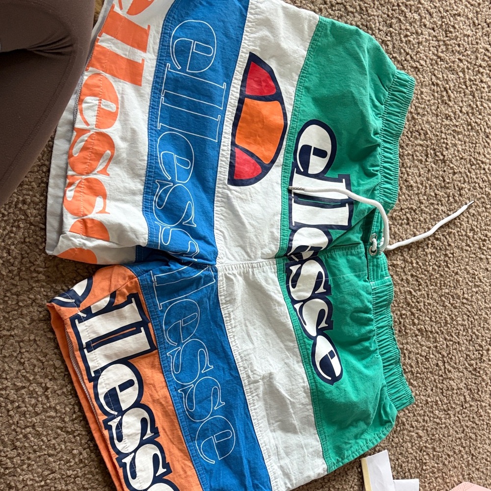 B60 NWOT Men’s 3XL Ellesse Green, Blue, Orange and White Colorblock Swim Shorts